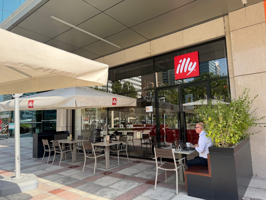 illy Caffe - Abu Dhabi Mall