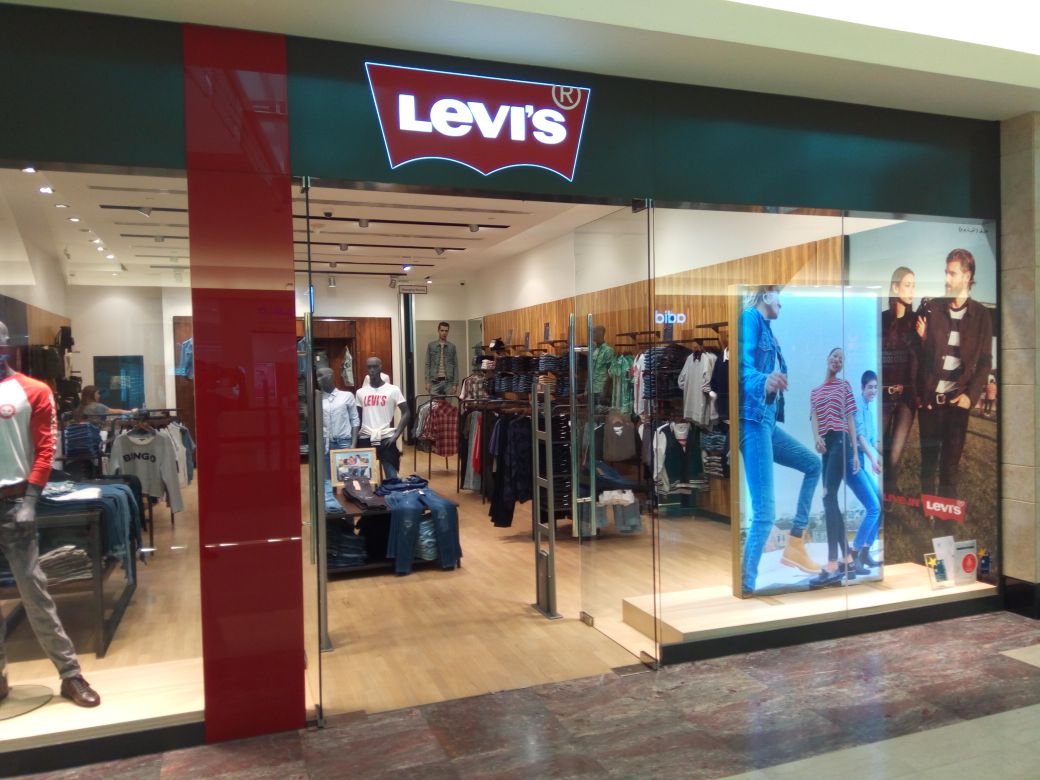 Levi's