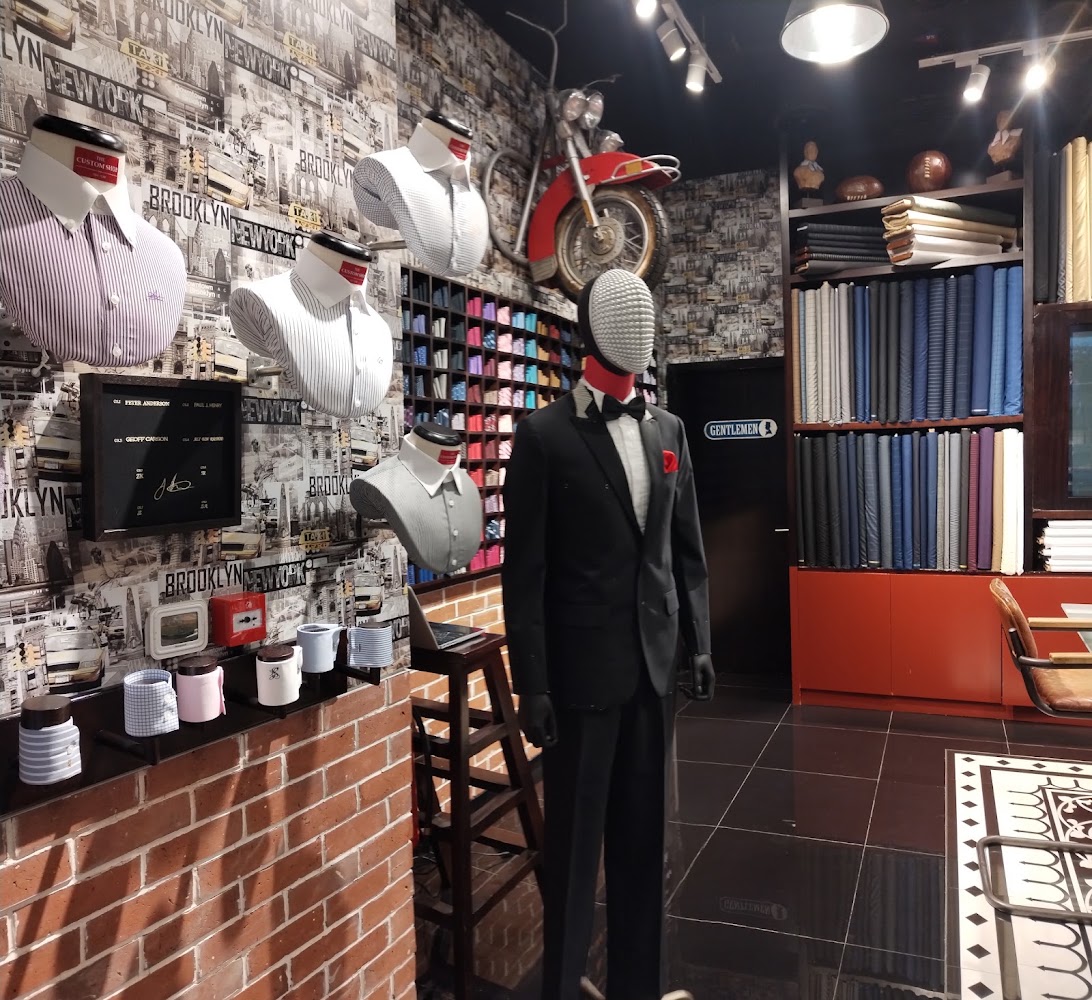 The Custom Shop - Abu Dhabi Mall