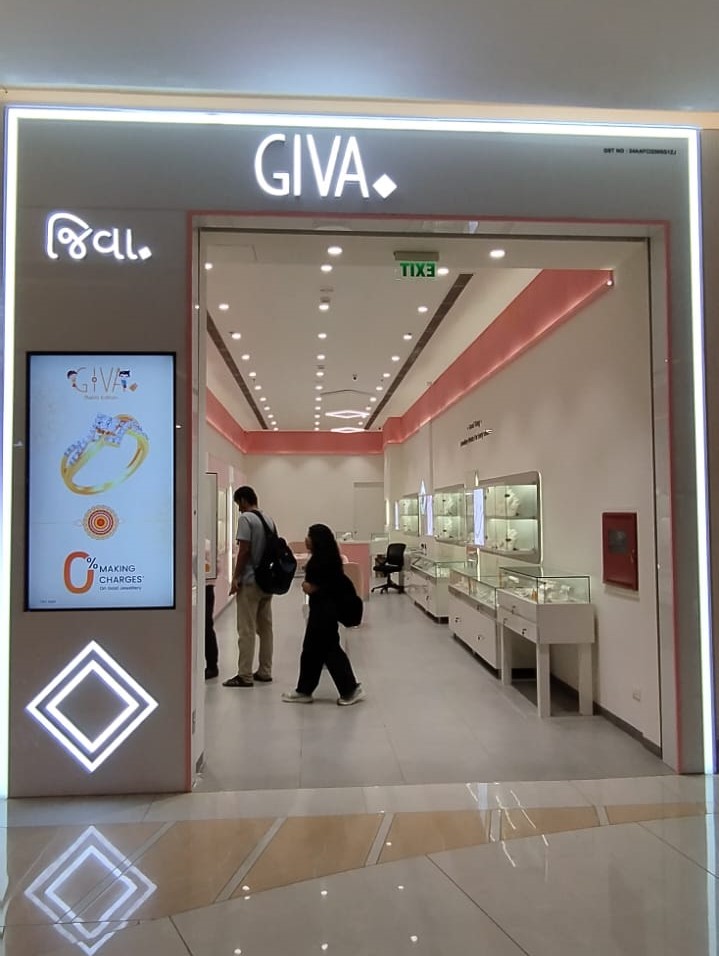 GIVA - Phoenix Palladium